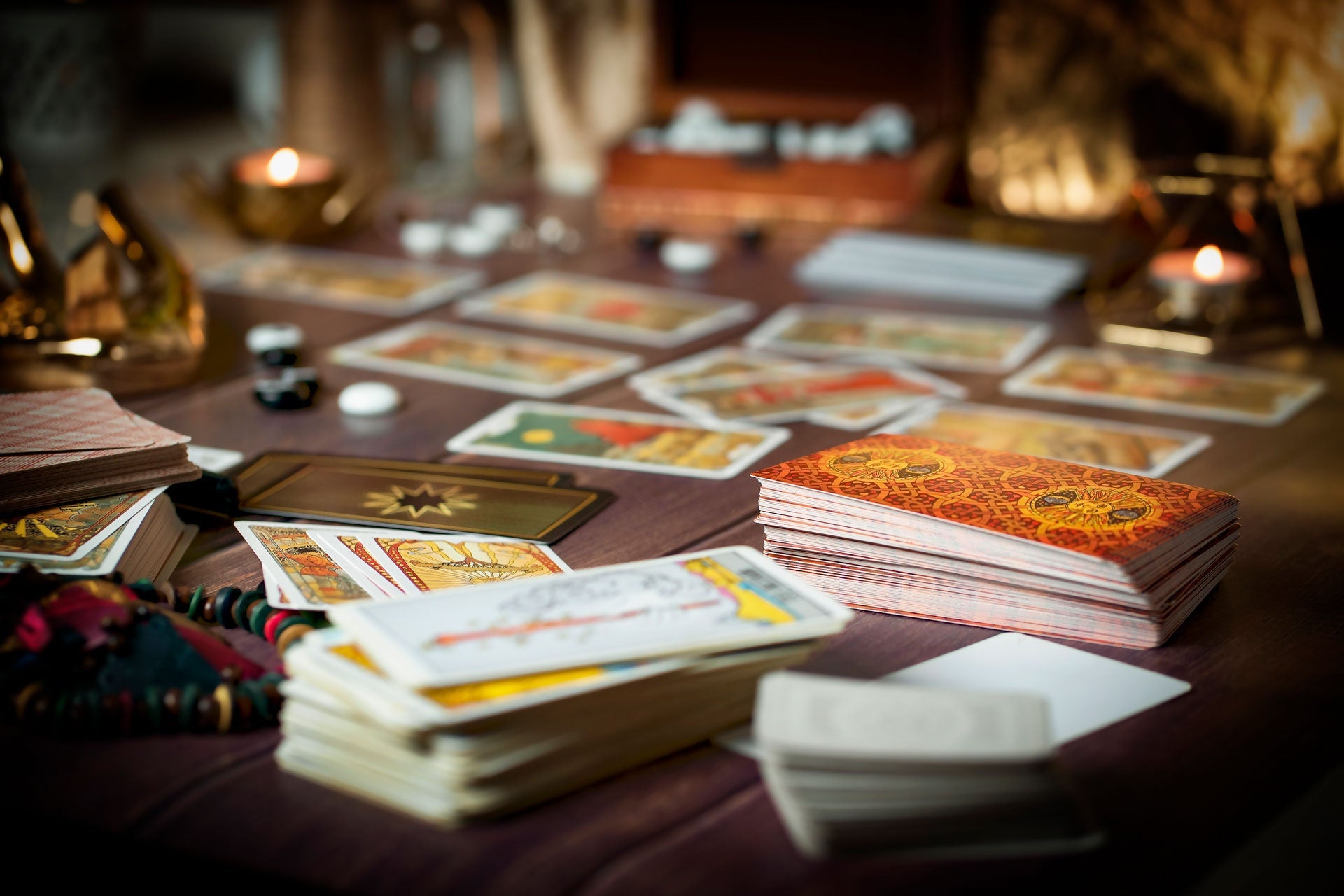 Tarot & Oracle Cards